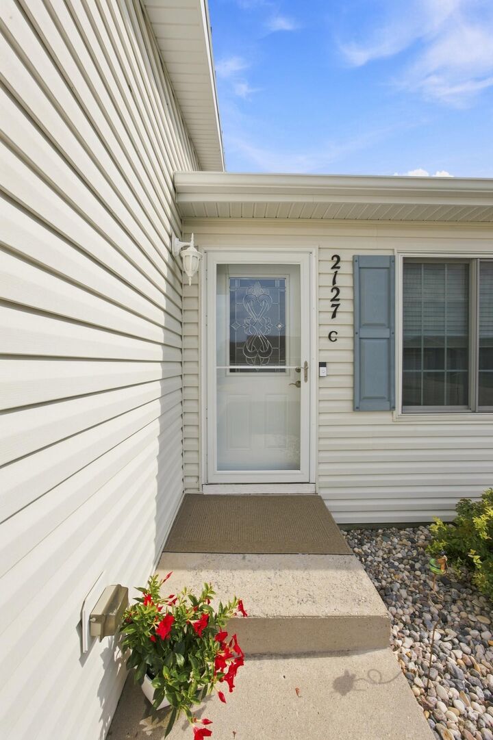 Property Photo: 2127 58th Avenue S C ND 58104