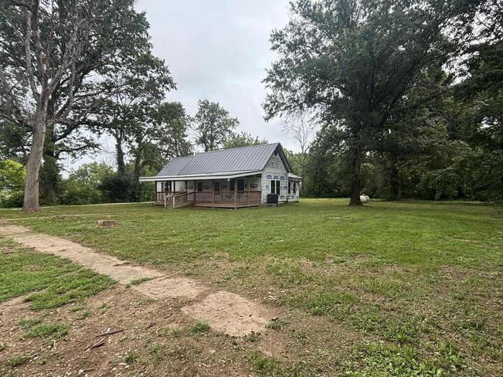 Property Photo: 315 N Center Street MO 63443