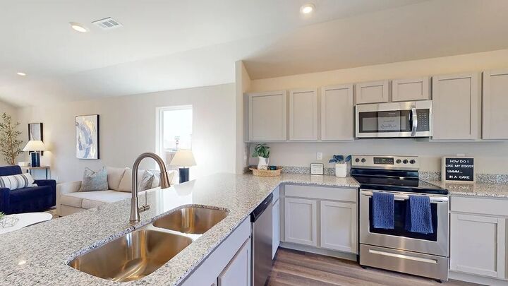 Property Photo:  415 Shasta Street  AR 72753 