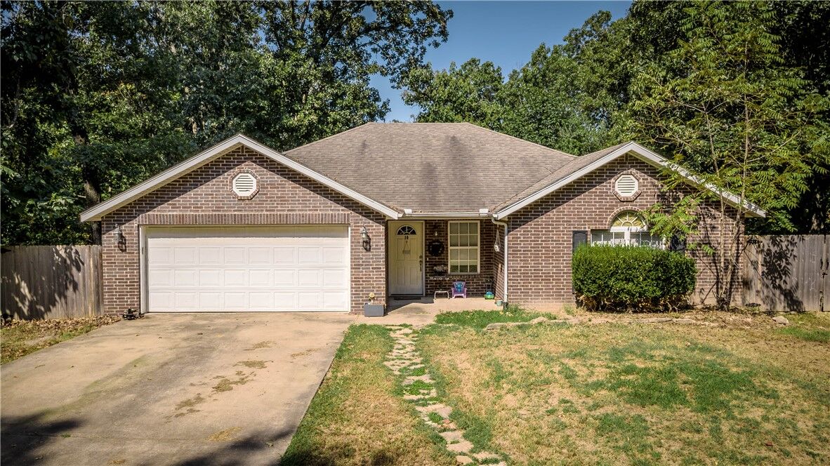 Property Photo: 10 Pylle Lane AR 72715