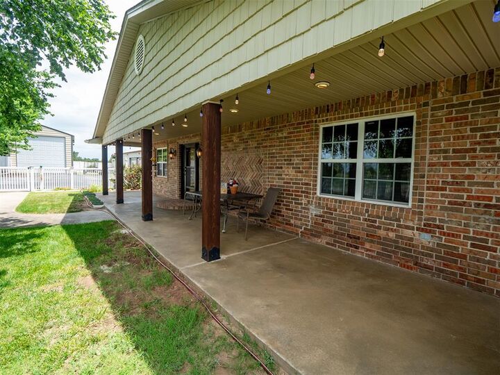 Property Photo:  16003 Gaddy Road  OK 74801 