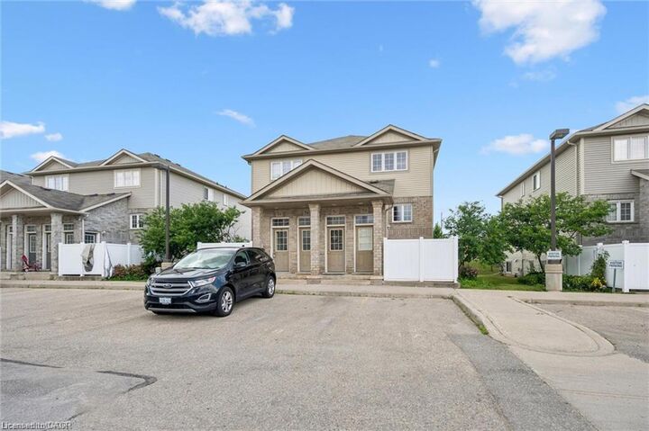 Property Photo: 240 Westmeadow Drive 5A ON N2N 0A1