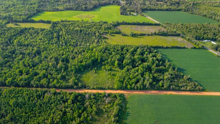 Photo de la propriété:  Acreage St. Georges Road  PE C0A 1G0 