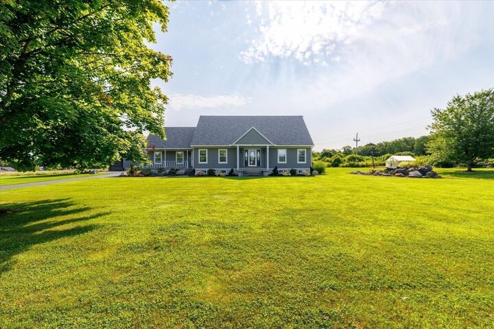 Property Photo:  950 Glendale Road  MA 01095 
