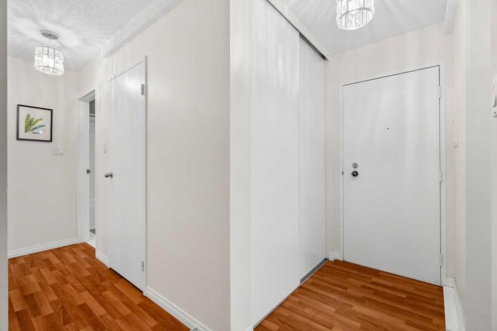 Property Photo: 8948 Elbow Drive SW 607 AB T2V 0H9