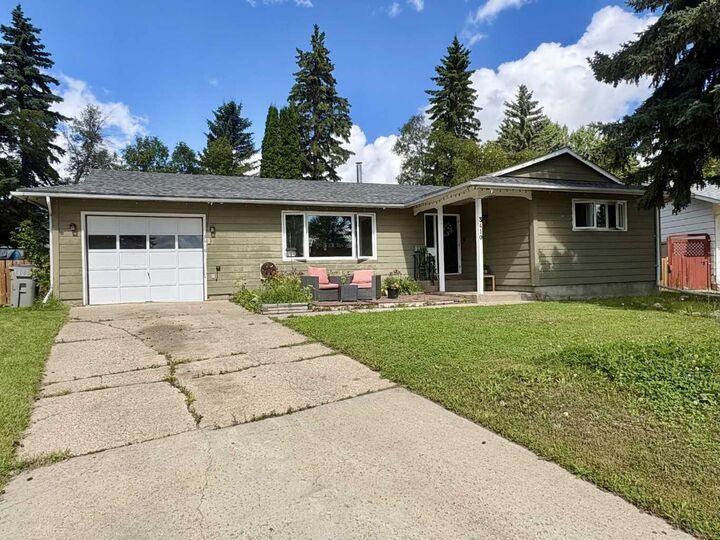 3410 51A Avenue — photo 1