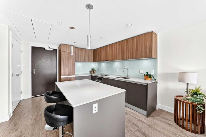 Property Photo: 1122 3 Street SE 2908 AB T2G 1H7