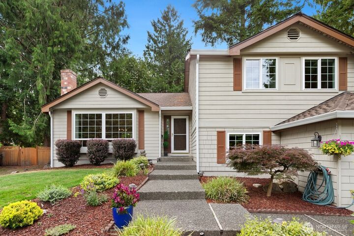 Property Photo:  13708  175th Ct NE  WA 98052 