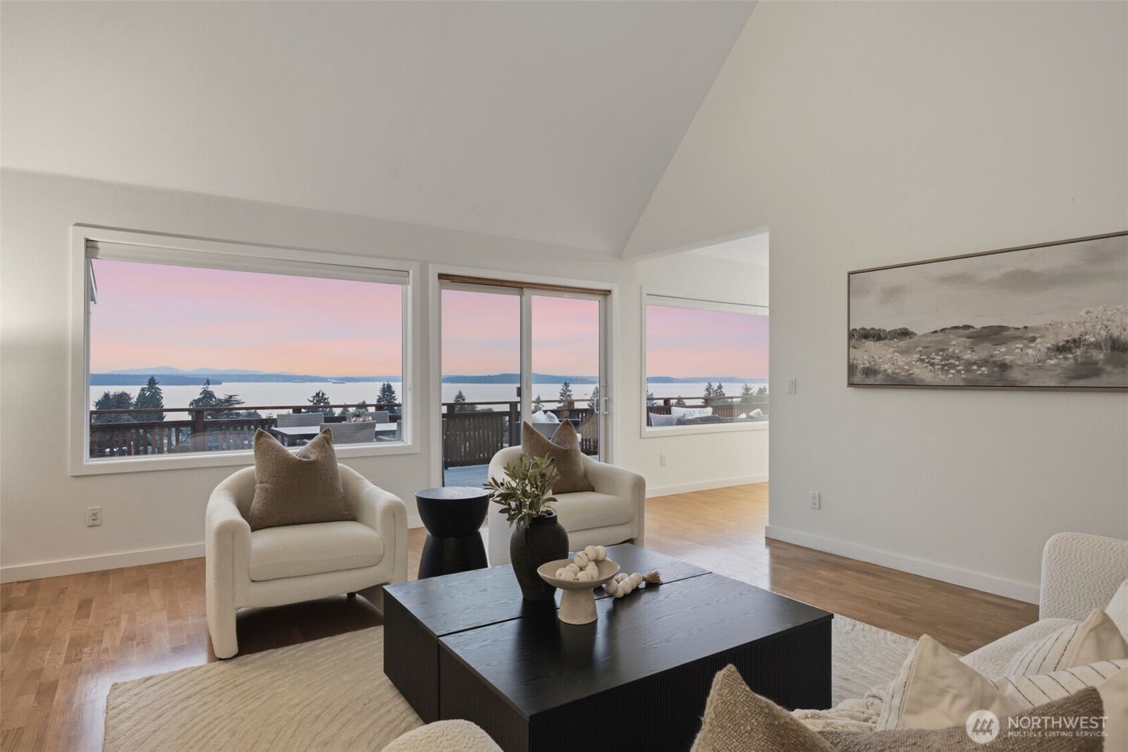 Property Photo:  7329  44th Avenue SW  WA 98136 