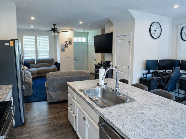Property Photo:  217 Brittlebrush Dr  VA 23701 