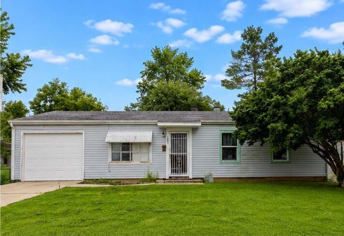 Property Photo:  1001 S 13th Street  IN 47374 