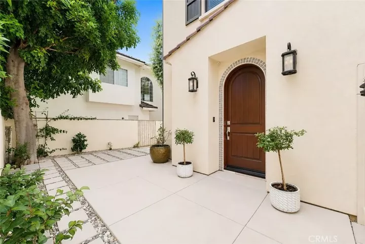 Property Photo:  318 California Street  CA 91006 