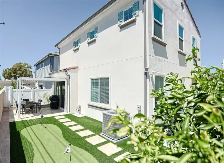 Property Photo:  11726 Citra Cir  CA 90601 