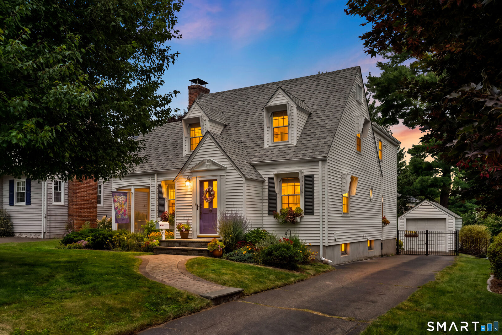 Property Photo: 61 Chamberlain Road CT 06109