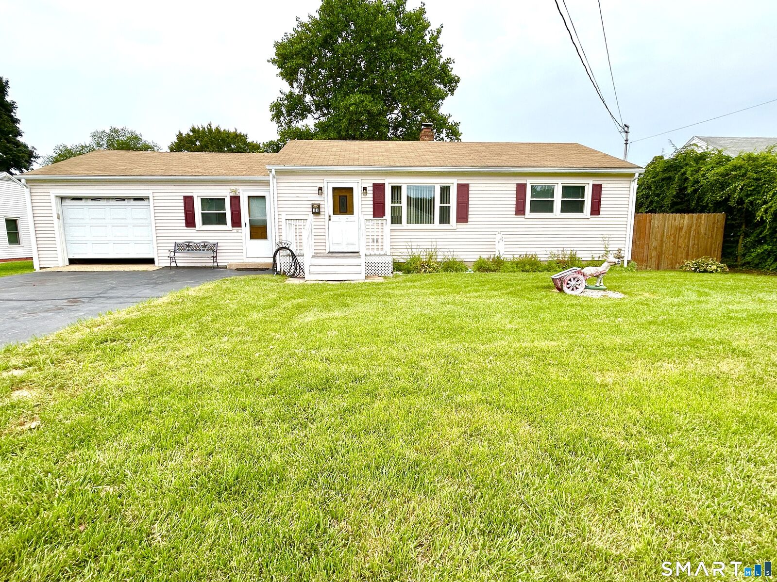 Property Photo: 13 Hemlock Drive CT 06401