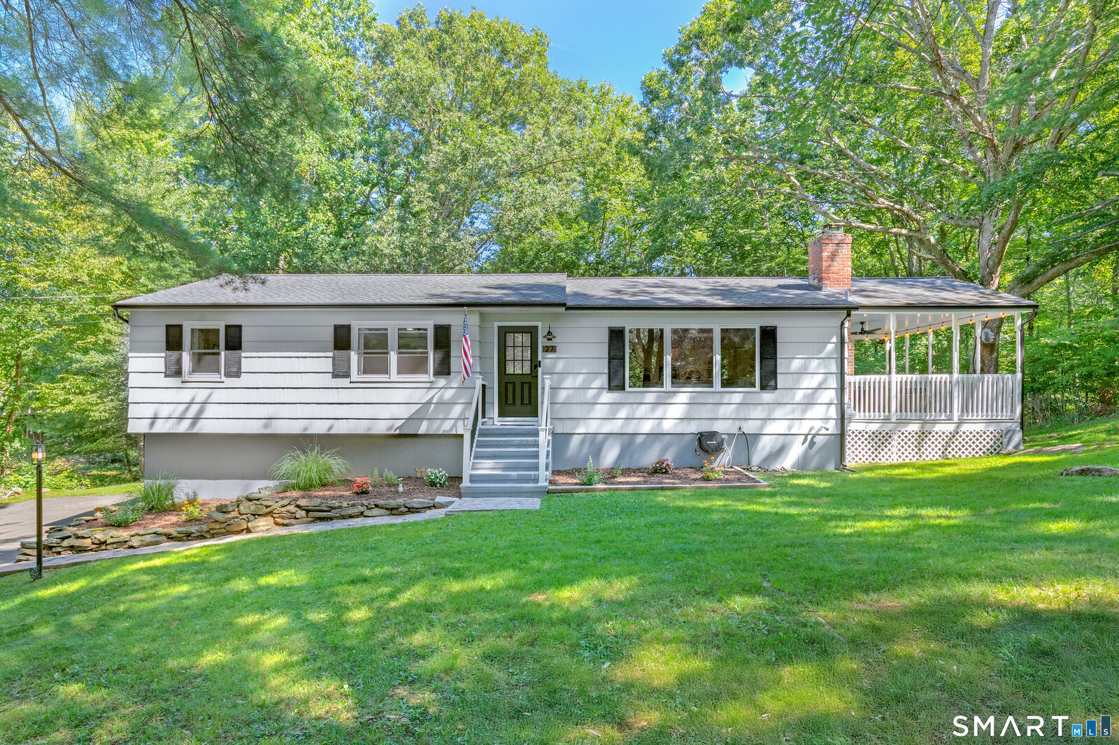 Property Photo: 27 Winchester Drive CT 06484