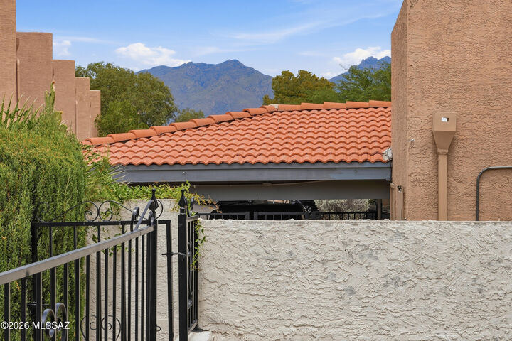 Property Photo: 5941 E Sun County Boulevard AZ 85712