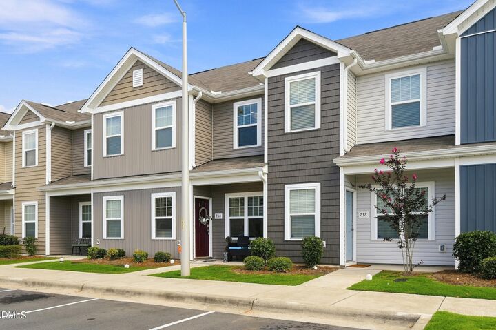 Property Photo:  240 Yorktown Lane  NC 27330 