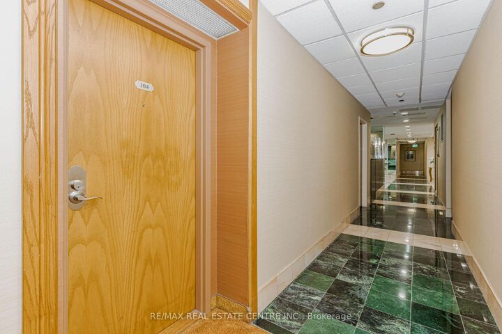 Property Photo:  310 Mill Street S 104  ON L6Y 3B1 