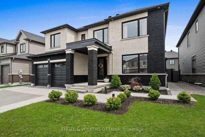 Property Photo: 581 Bridgeport Avenue ON K4M 0M4