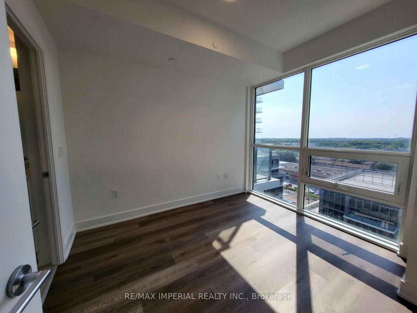 Property Photo:  115 Nipissing Road 905A  ON L9T 1R3 