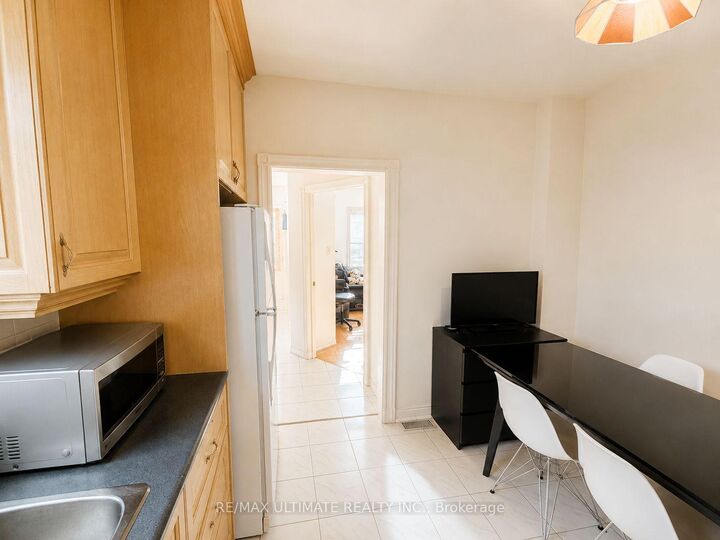 Property Photo: 1440 Dufferin Street ON M6H 3L2