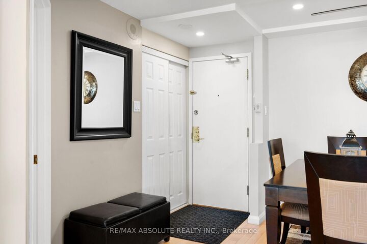 Property Photo:  80 Sandcastle Drive 1109  ON K2H 9E7 