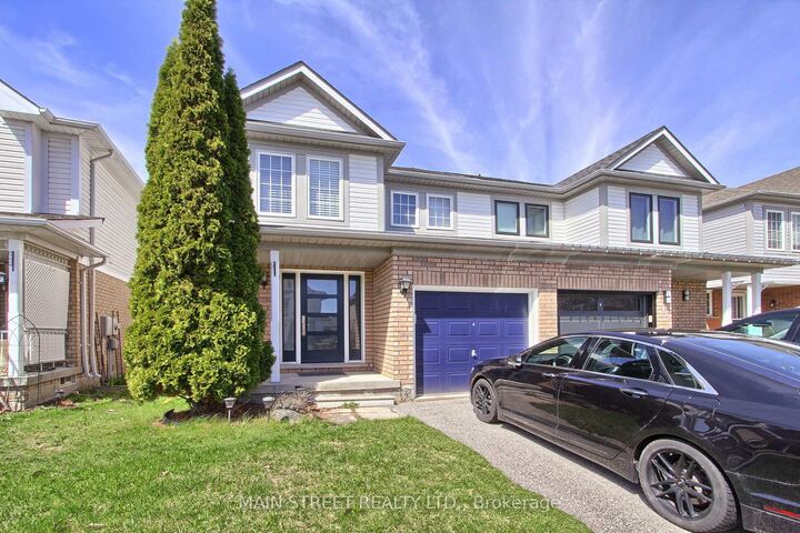 Property Photo: 17 Hirst Avenue ON L4P 4E6
