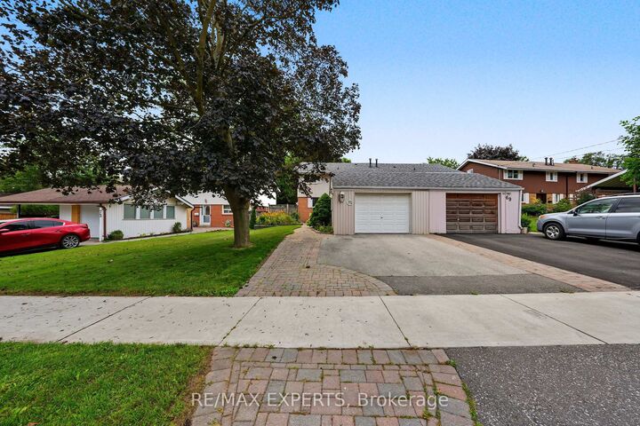 Property Photo: 71 Dogwood Crescent ON M1P 3N5