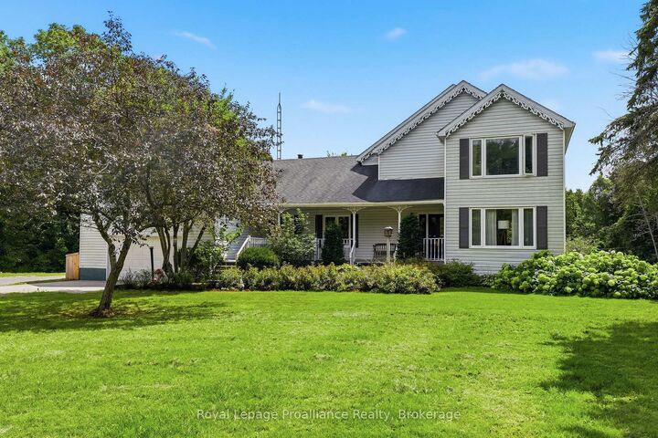 Property Photo: 1296 Thrasher Road ON K0K 2V0