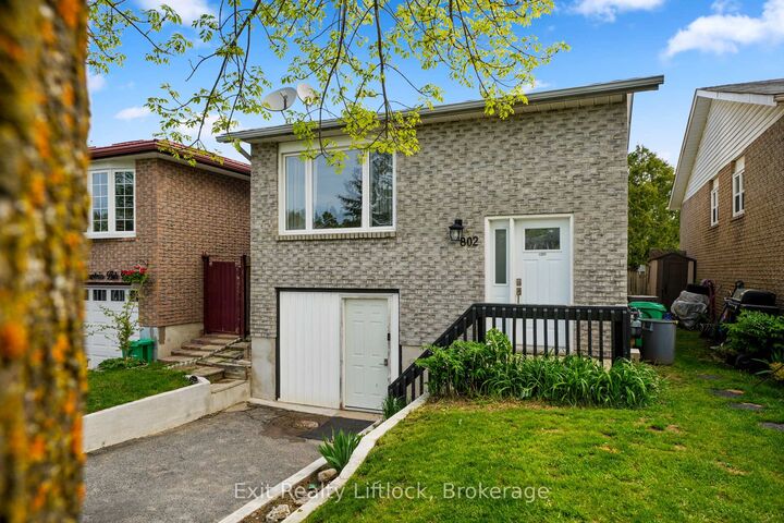 Property Photo: 802 Mountain Ash Road ON K9J 8K2