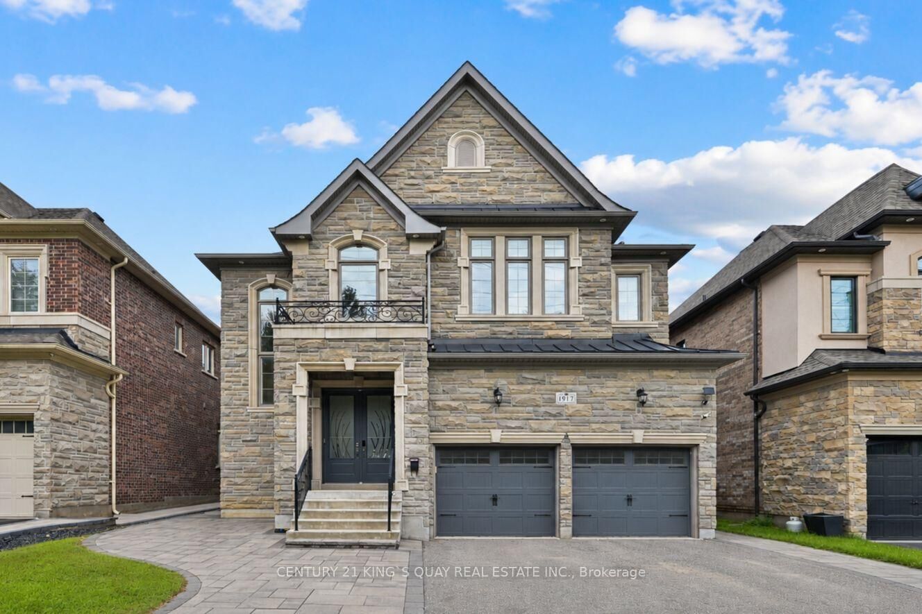 Property Photo: 1917 Fairport Road ON L1V 1T5