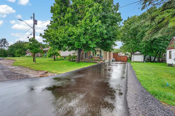Property Photo: 1560 Victoria Street ON K7M 5H5