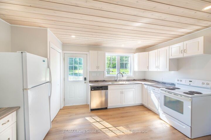 Property Photo: 187 Victoria Street ON P0A 1P0