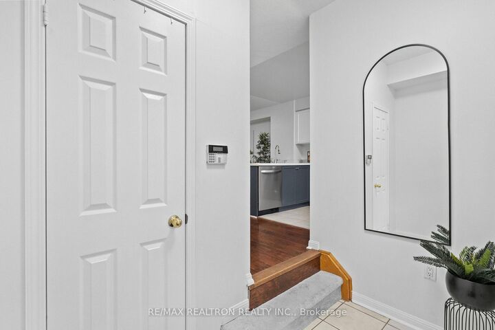 Property Photo: 7 Torr Lane ON L1S 7N1