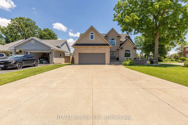 Property Photo: 45 Westwood Drive ON L3K 6B9