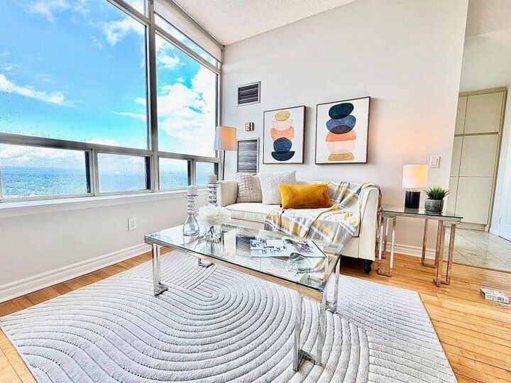 Property Photo: 7 Bishop Avenue 2408 ON M2M 4J4