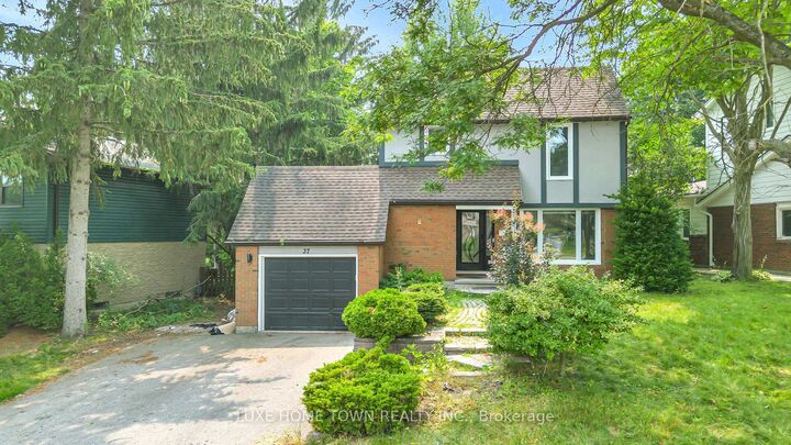 Property Photo:  37 Ferman Drive  ON N1H 7C9 