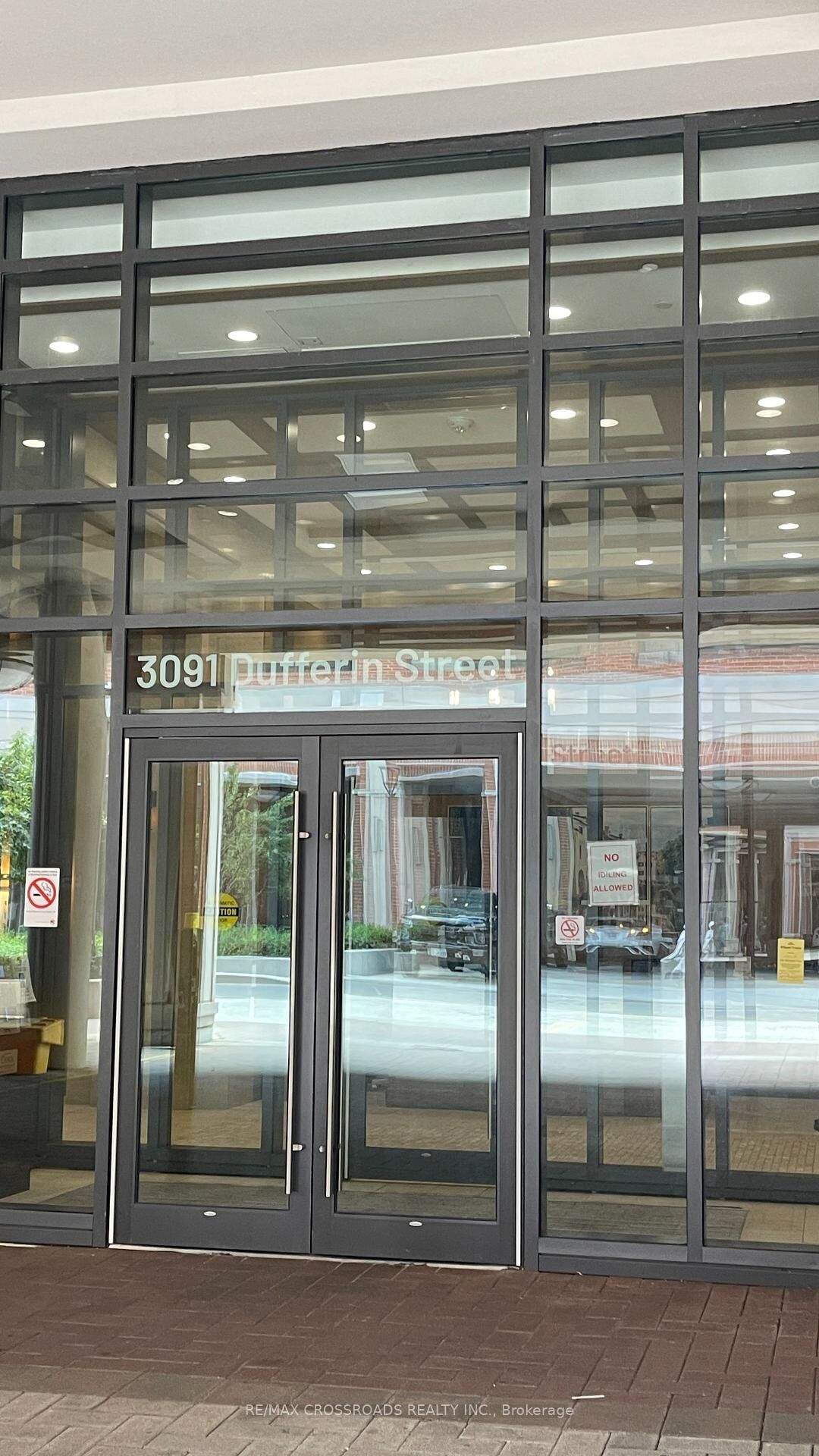 Photo de la propriété:  3091 Dufferin Street 1209  ON M6A 0C4 