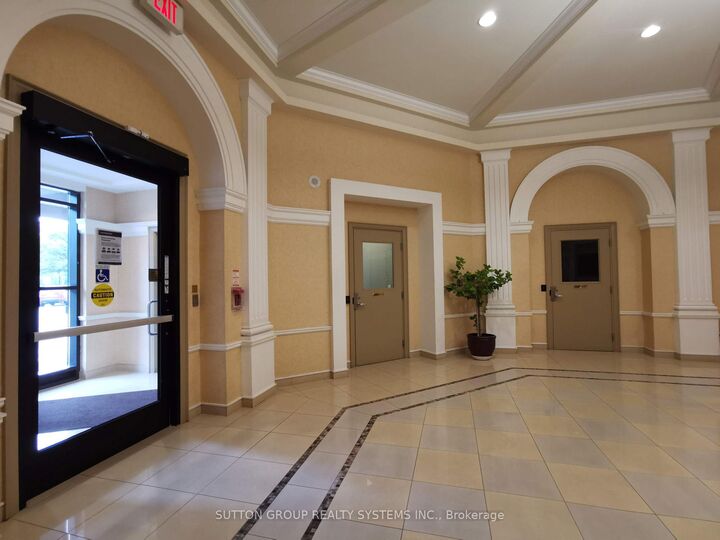 Property Photo: 220 Forum Drive 913 ON L4Z 4K1