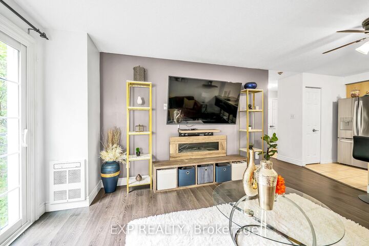 Property Photo: 83 Aspen Springs Drive 208 ON L1C 5J7