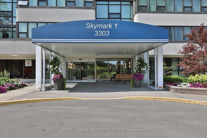 3303 Don Mills Road 1402 — photo 1