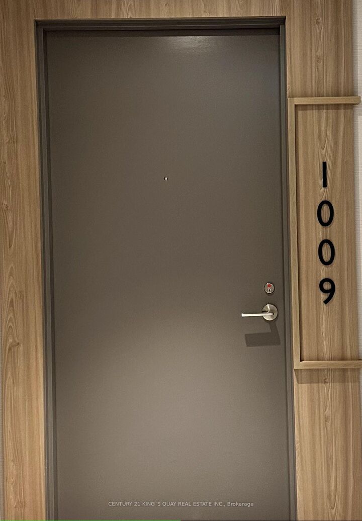 Property Photo:  65 Mutual Street 1009  ON M5B 0E5 