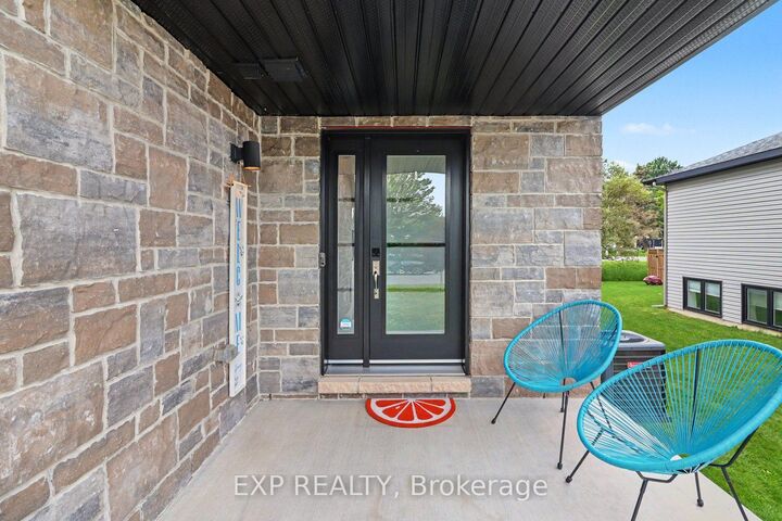 Property Photo: 138 Saint Malo Place ON K0A 1W0
