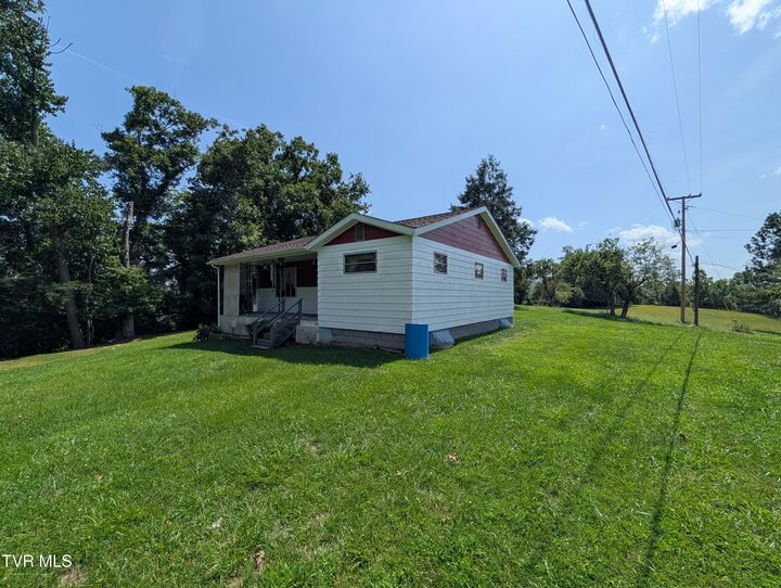 Property Photo:  5772 The Lake Road  VA 24228 