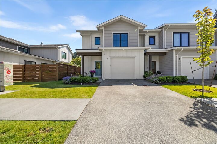 Property Photo: 1090 Evergreen Rd #4 BC V9W 3R9