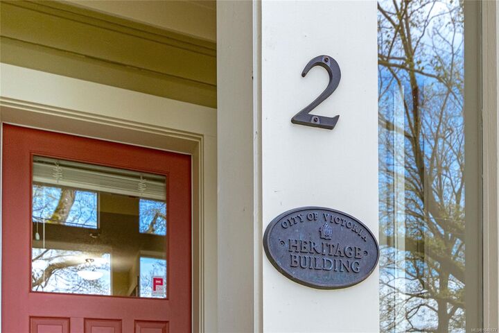 Property Photo:  88 Dallas Rd #2  BC V8V 1A2 