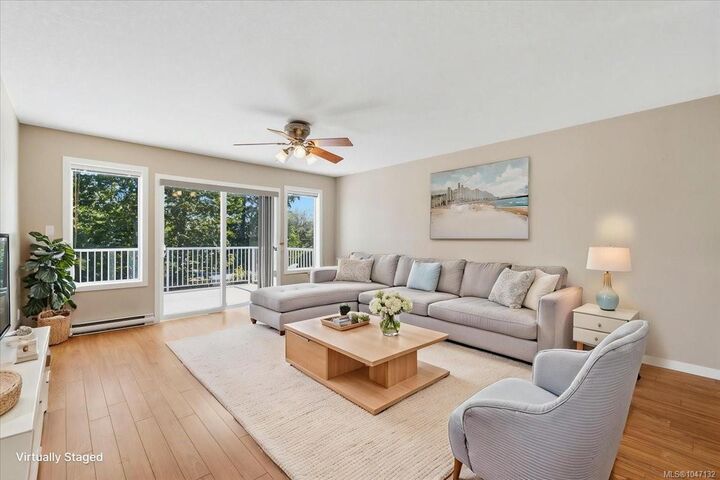 Property Photo: 900 Georgia Ave BC V9R 5W8