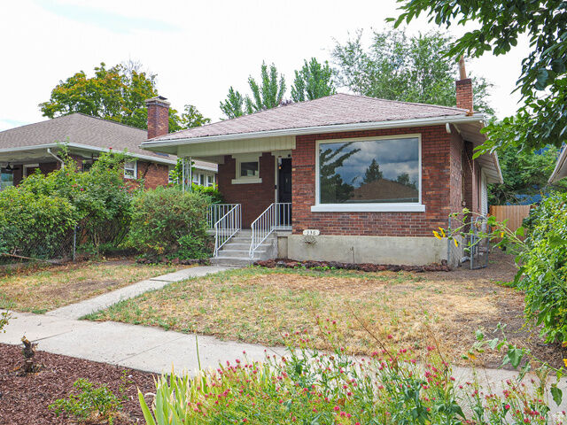 Property Photo: 536 E Redondo Ave S UT 84105