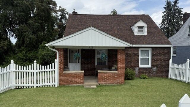 Property Photo: 156 Central Ave PA 15137
